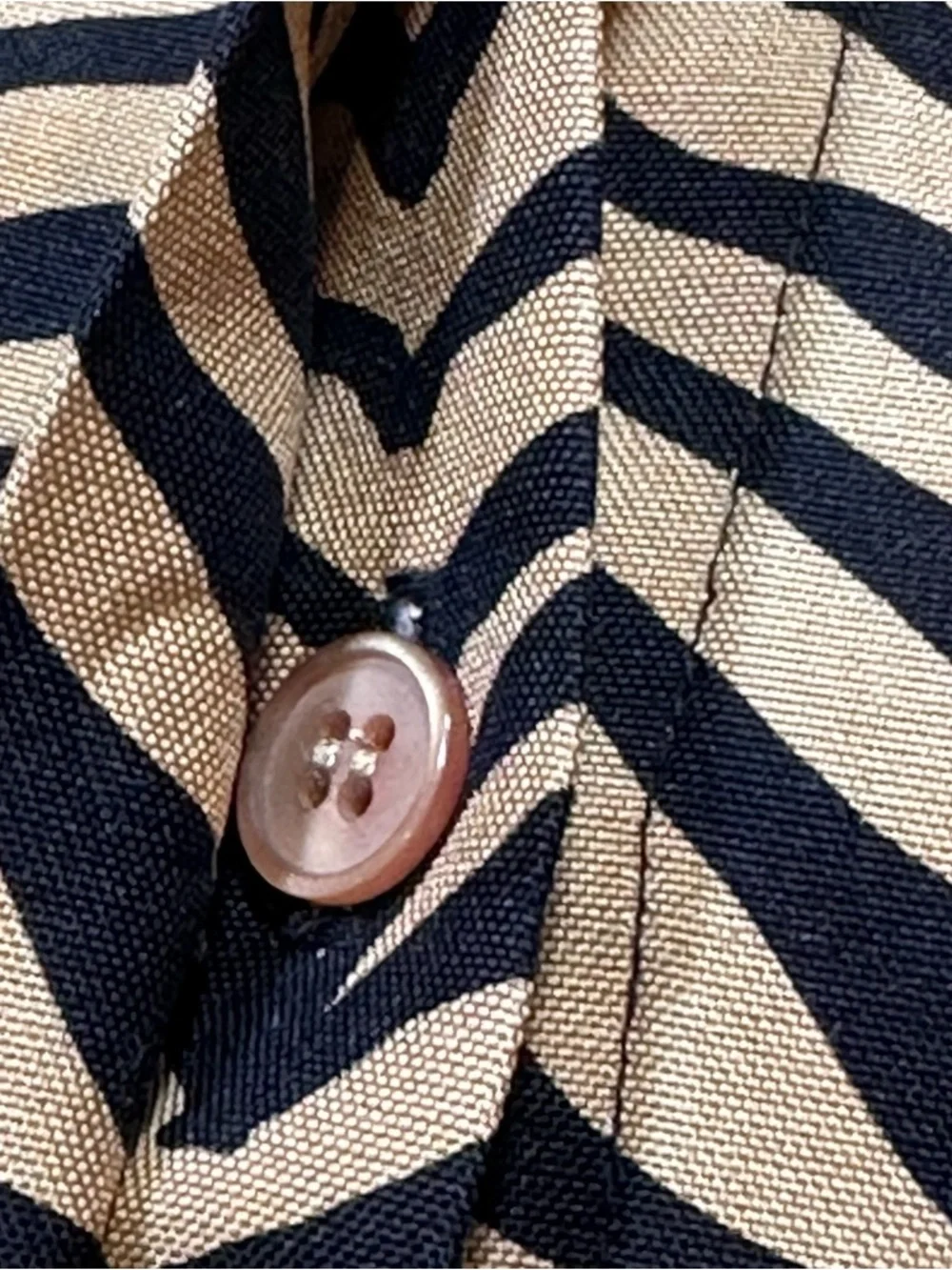 Lafayette 148 Scottie Blouse 100% Silk Size S Zebra Print Animal Luxury Designer - Picture 4 of 14